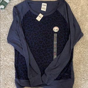 Victoria’s Secret Long sleeve lite tee XS
